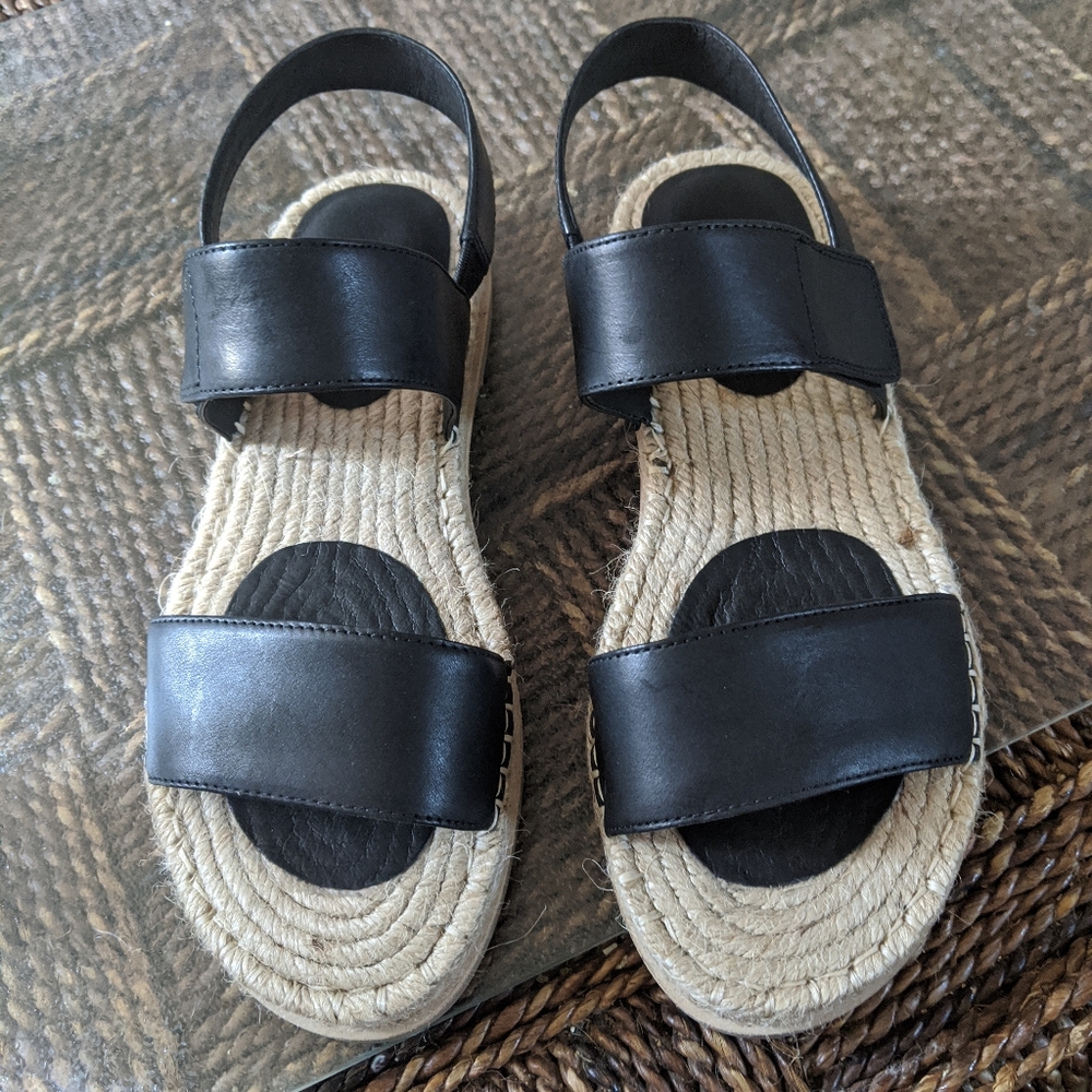 Eileen Fisher Luxury Espadrilles black leather